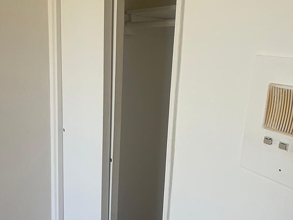 4th image of 328 E 90th St APT 5D