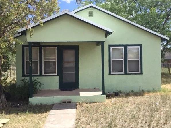 1105 W 14th Ln, Portales, NM 88130