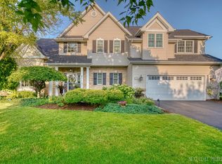 35 N Dixon Dr, Batavia, IL