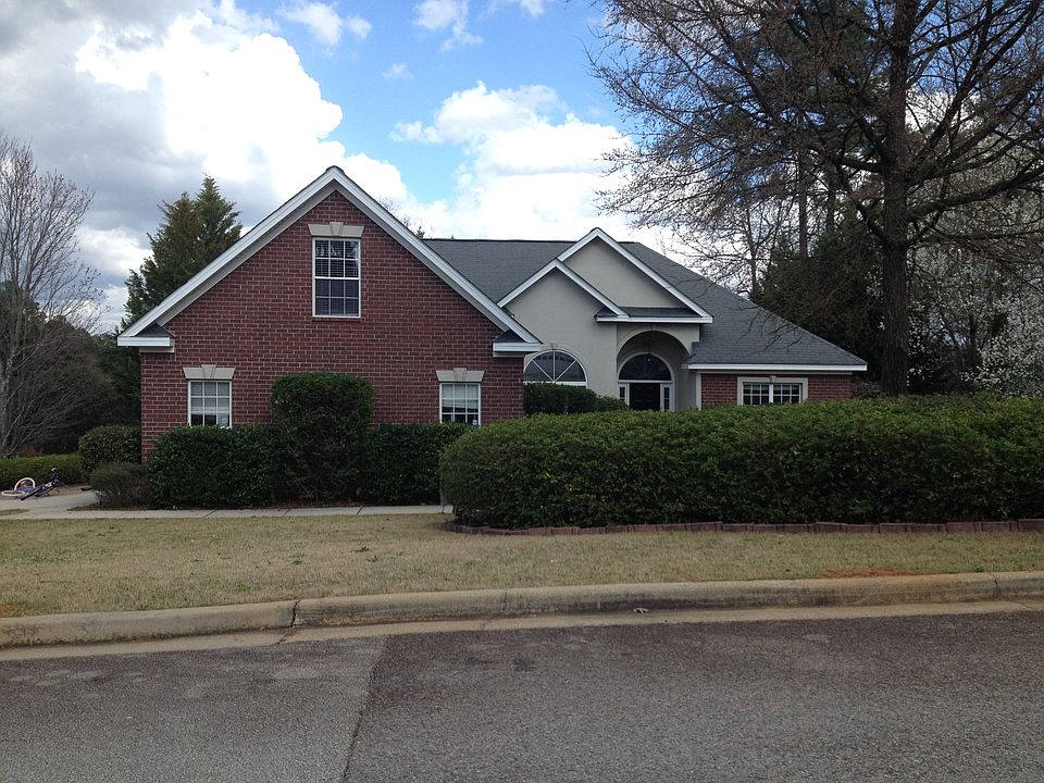 1st image of 282 Stonington Dr