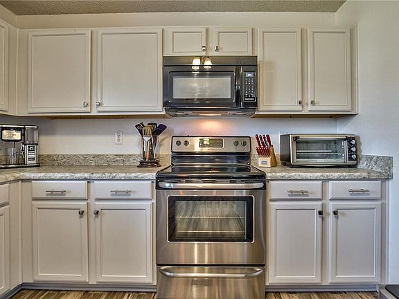 5th image of 2512 Shady Grove Ln