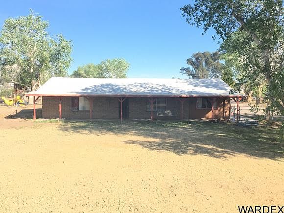 1st image of 1701 E Magellan Dr