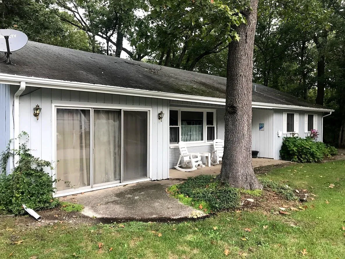 102 Westgate Way photo 1