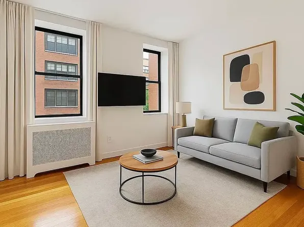 126 Elizabeth Street image 1 of 4