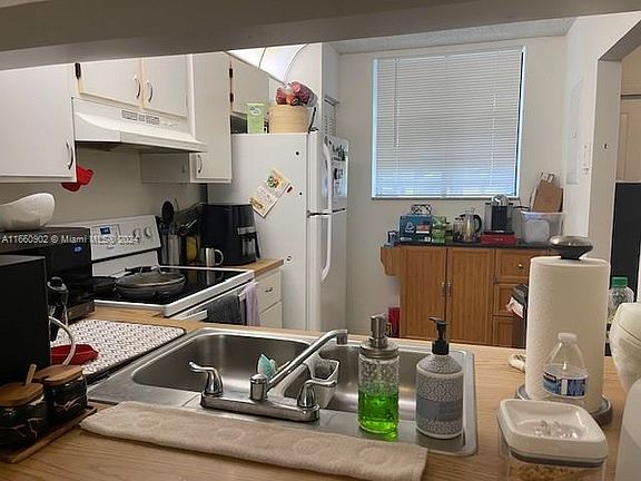 5th image of 1250 S Military Trl APT 1615
