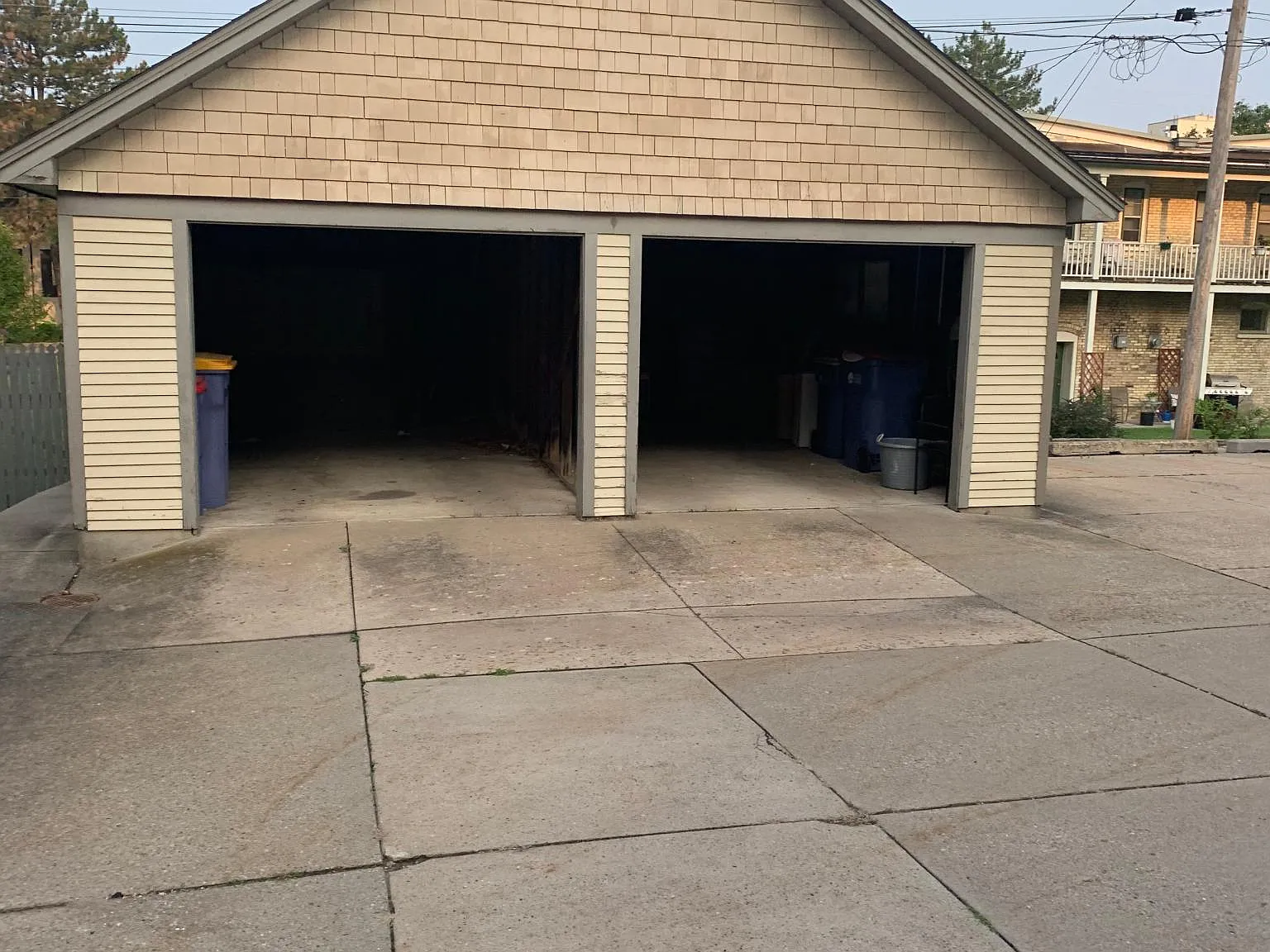331 Madison Ave SE — Photo 3