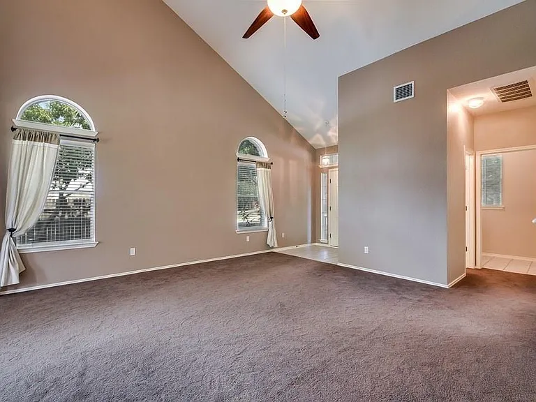 14316 Ballycastle Trl — Photo 7