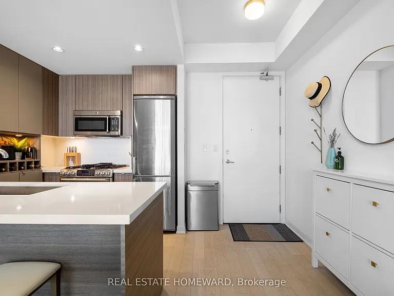 88 Colgate Ave N #501 — Photo 3