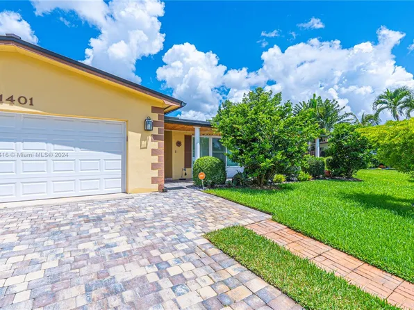 1401 NW 115th Ave, Pembroke Pines, FL 33026