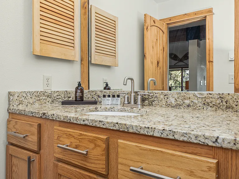 Ground Floor Bathroom #3