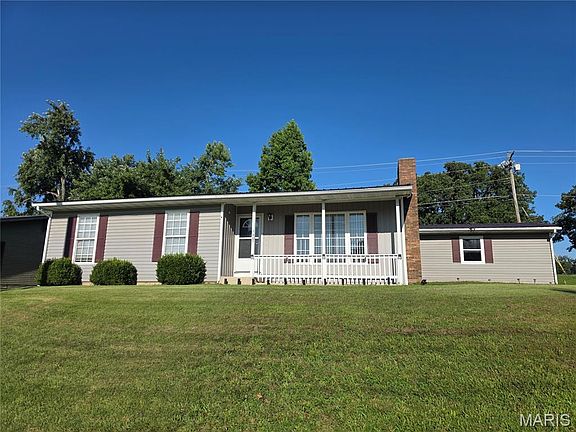 2nd image of 1605 McCutchen Rd