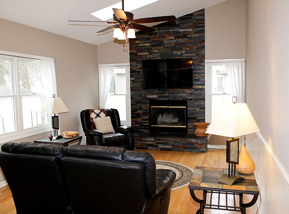 2nd image of 1324 Saint Croix Ave