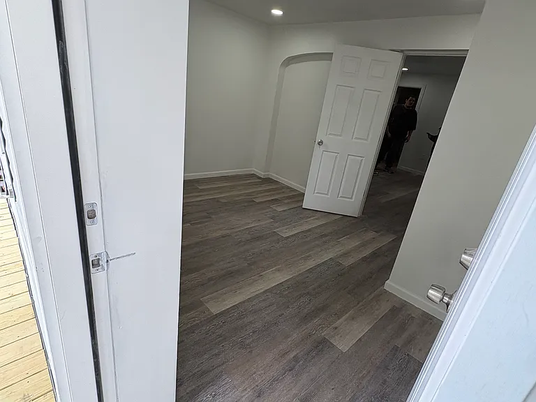 617 Pine Hill St #1 — Photo 15