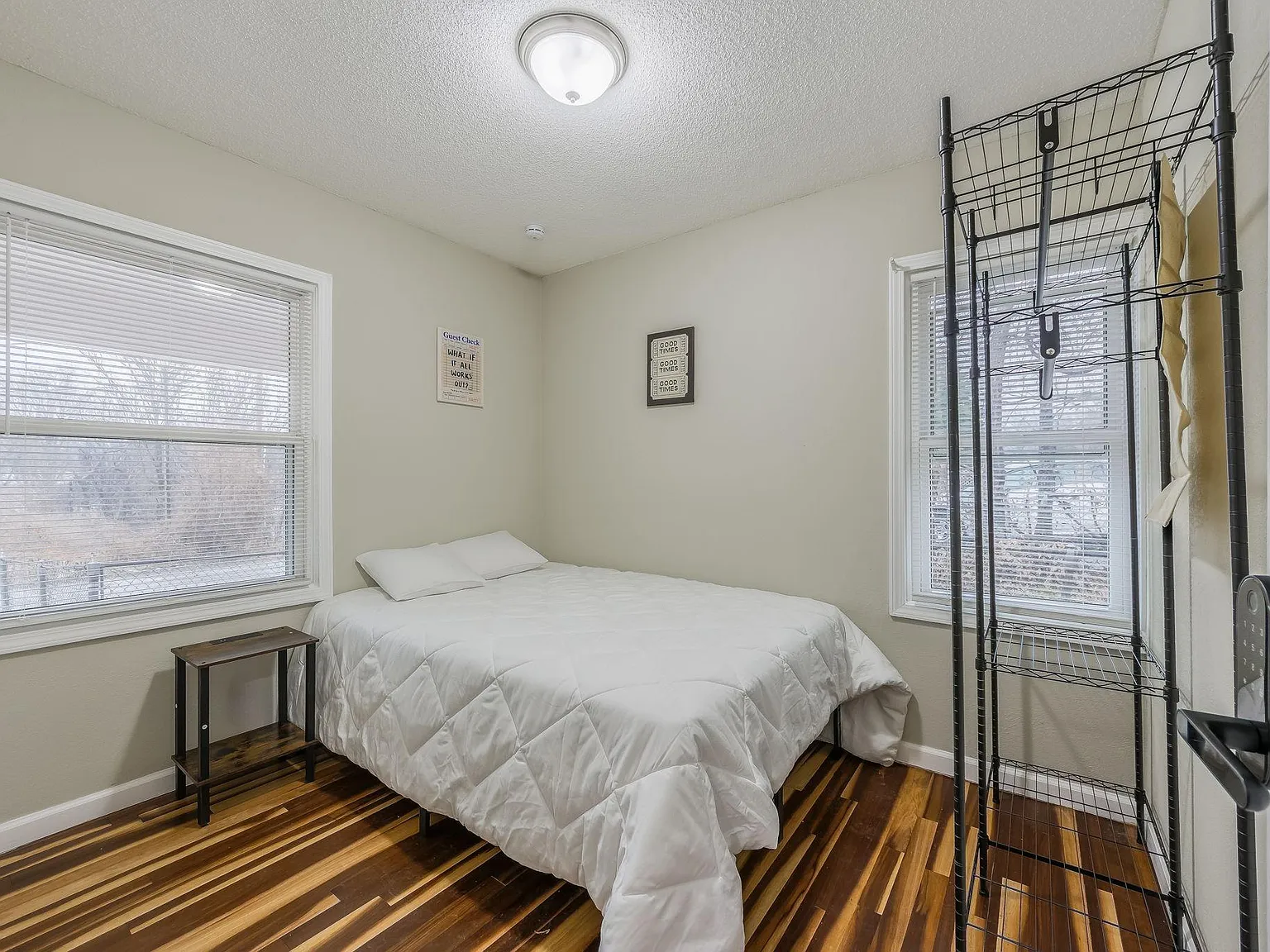 4 bed, 4.0 bath, 2500 sqft, $667 — Photo 1