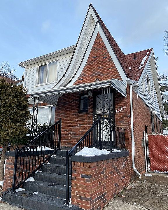 1st image of 15774 Cherrylawn St