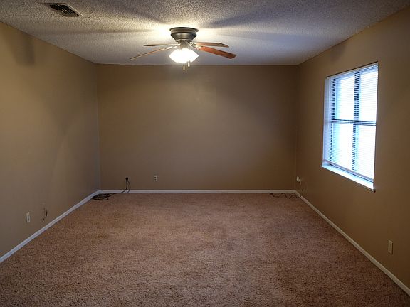 4th image of 1722 Tulane Dr