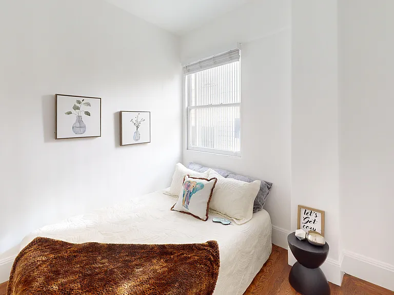 1520 Gough Street — Photo 33
