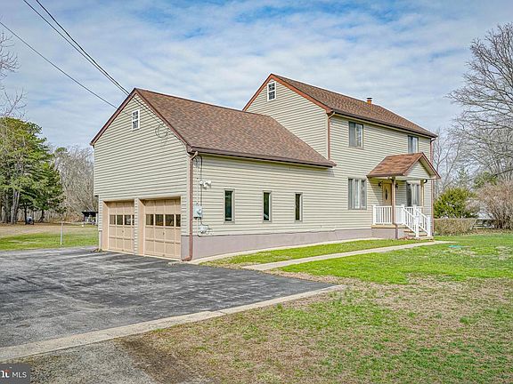 3rd image of 752 Tuckahoe Rd