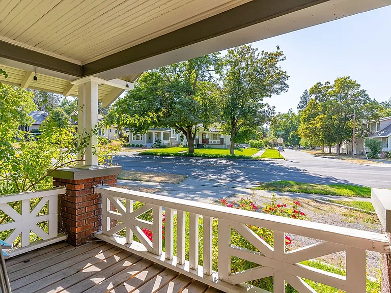 2227 S Grand Blvd — Photo 14