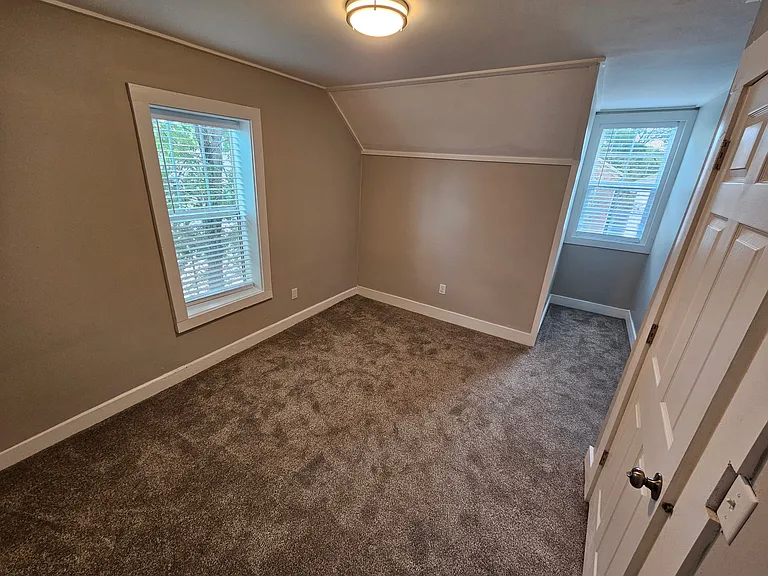 1313 Cincinnati St — Photo 18