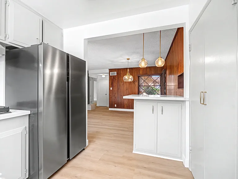 4413 Canoga Dr — Photo 12