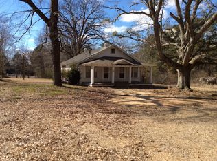 741 Metts St, Louisville, MS 39339