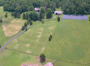 5034 Lehnenberg Rd, Kintnersville, PA 18930