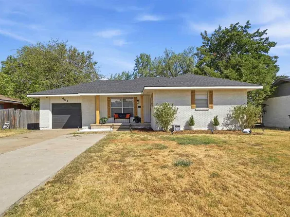 451 NW 53rd St, Lawton, OK 73505
