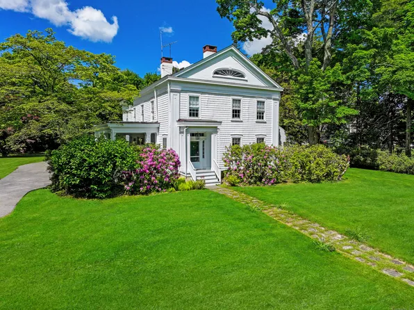 587 Carter Street, New Canaan, CT 06840