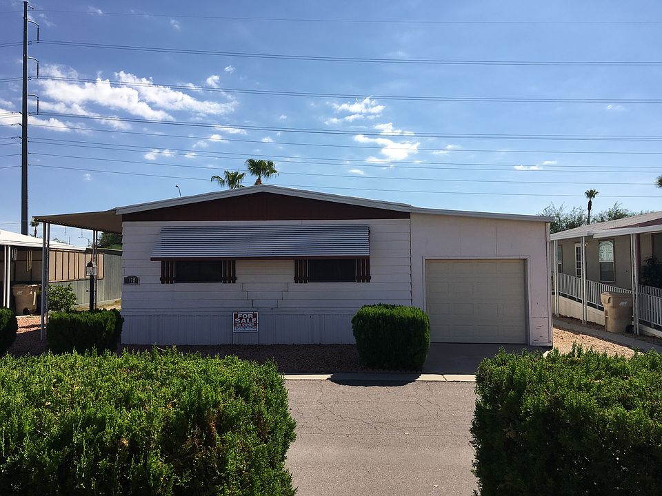 Large home with Garage