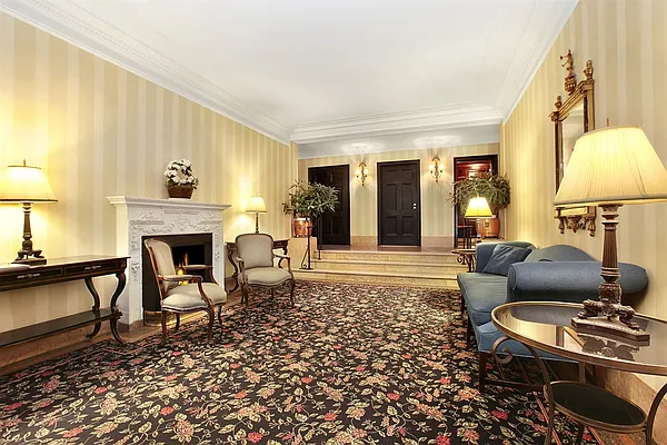 Sold by Corcoran | media 21