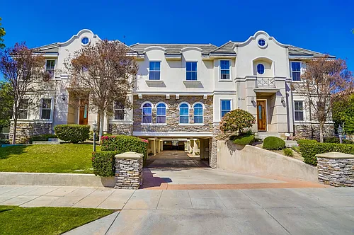 15 Alta St #D Photo 1