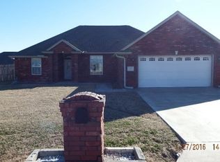1112 Hershel Dr, Elgin, OK 73538