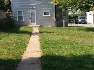 3211 Regal Pl, Saint Louis, MO 63139