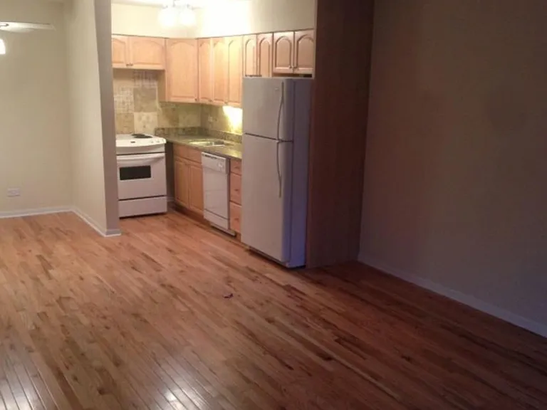 710 Washington Blvd — Photo 10