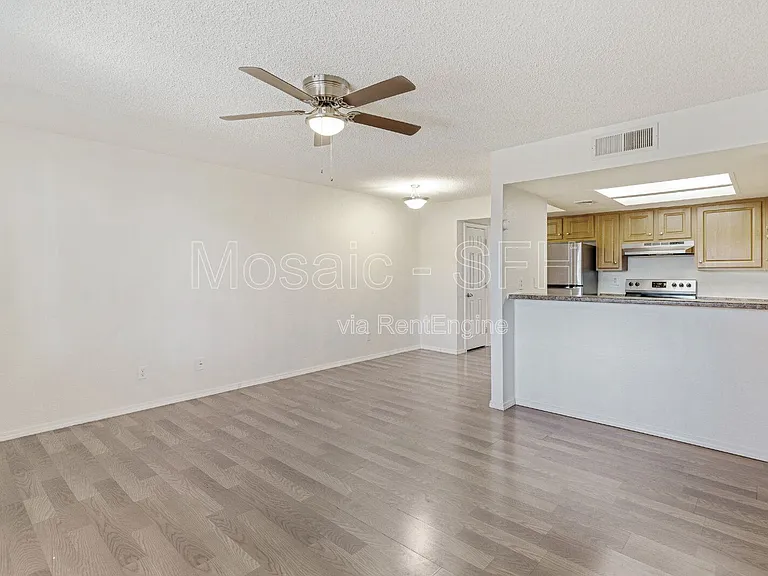 3810 N Maryvale Pkwy #1050 — Photo 3