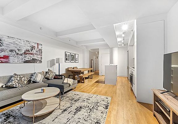 3rd image of 90 William St APT 2F