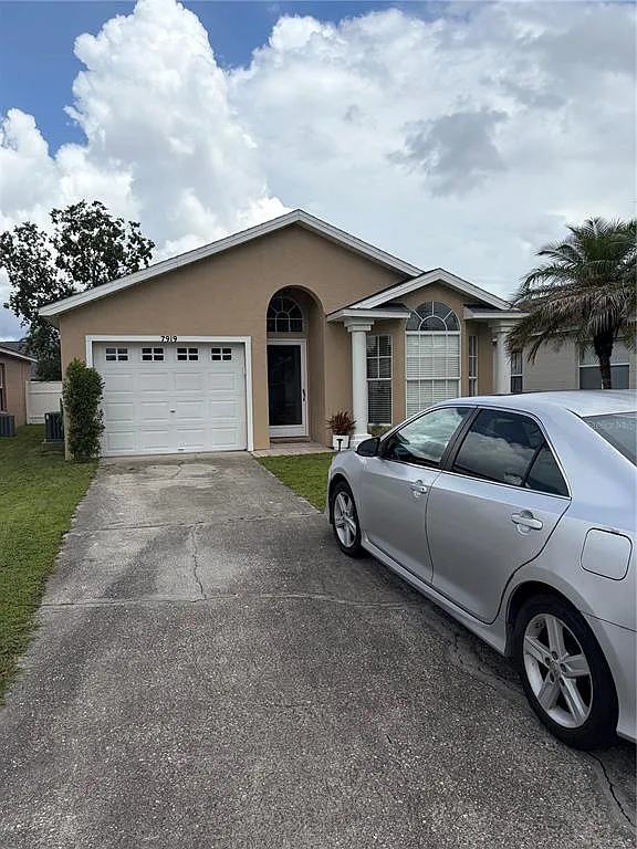 3 bed, 2.0 bath, 1158 sqft, $2,800 — Photo 4