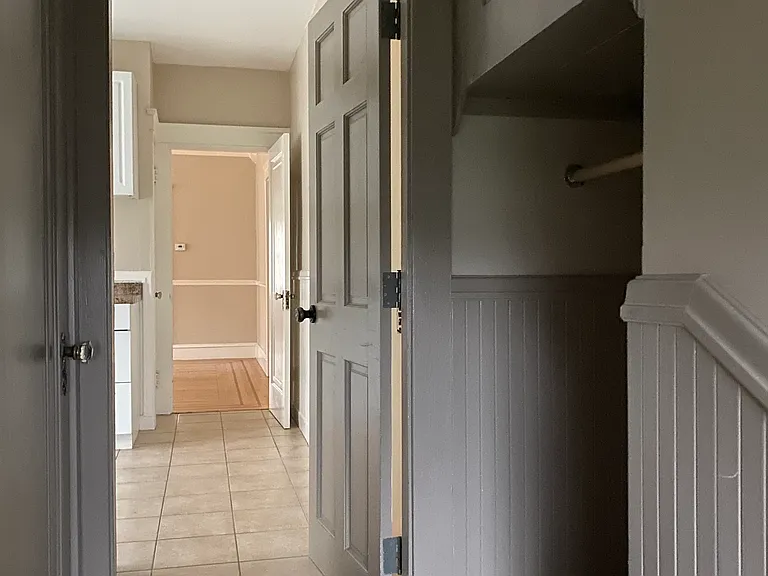 404 River Ave — Photo 13