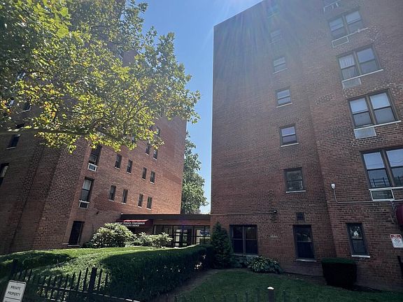 2nd image of 100 Colfax Ave #5H