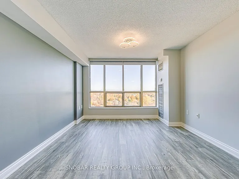 1110 Walden Cir #1001 — Photo 10
