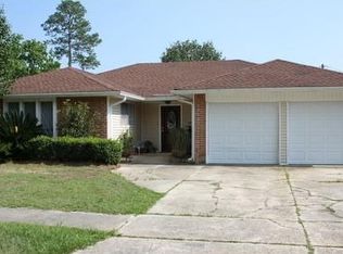 213 Meredith Dr, Slidell, LA 70458