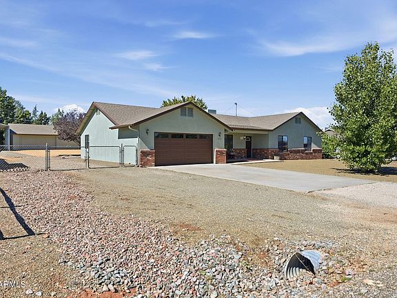 3rd image of 3450 N PLEASANT VIEW Drive