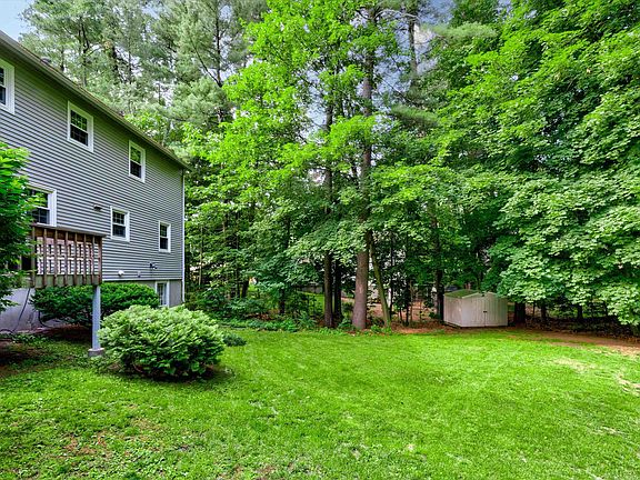 3rd image of 37 Wheaton Drive