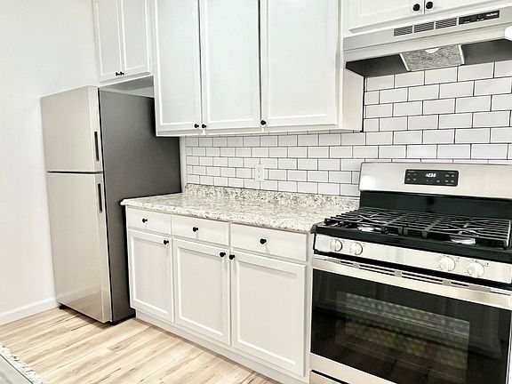 3rd image of 1184 N Madison Ave #107