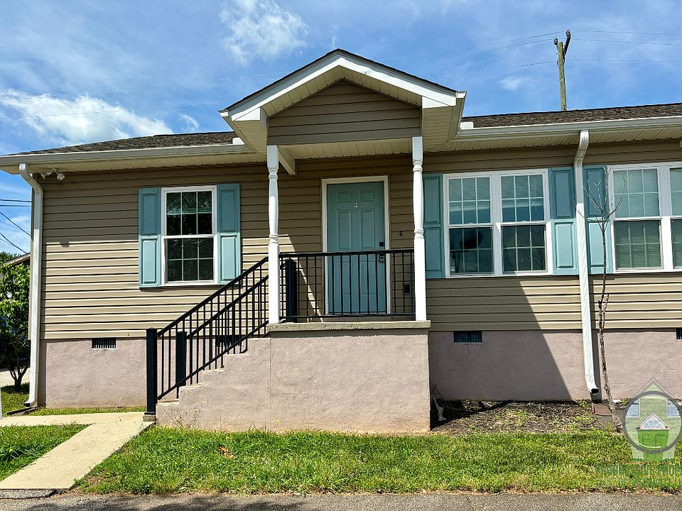 1st image of 3806 E North St #4