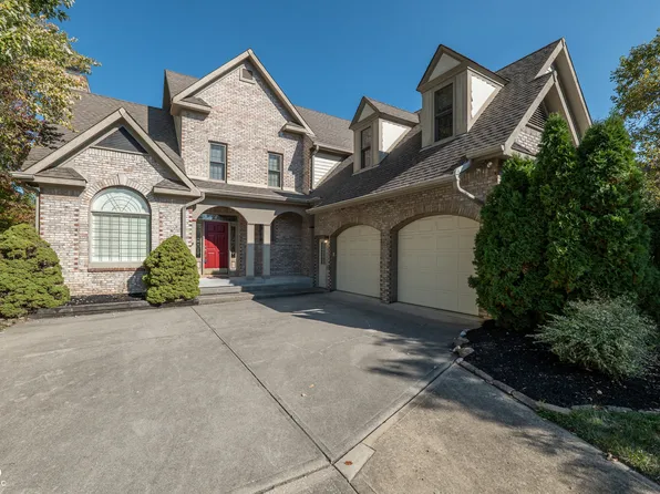 7489 Oakland Hills Dr, Indianapolis, IN 46236