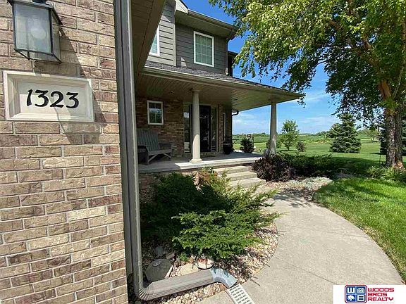 4th image of 1323 Augusta Dr
