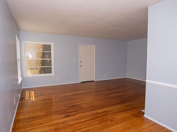 3rd image of 2008 S Robertson Blvd #5