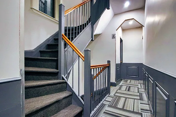 Rented by Corcoran | media 23